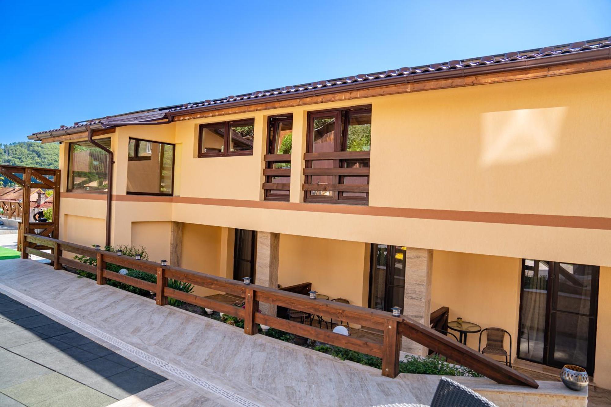 Casa Clim Hotel Anina Exterior photo