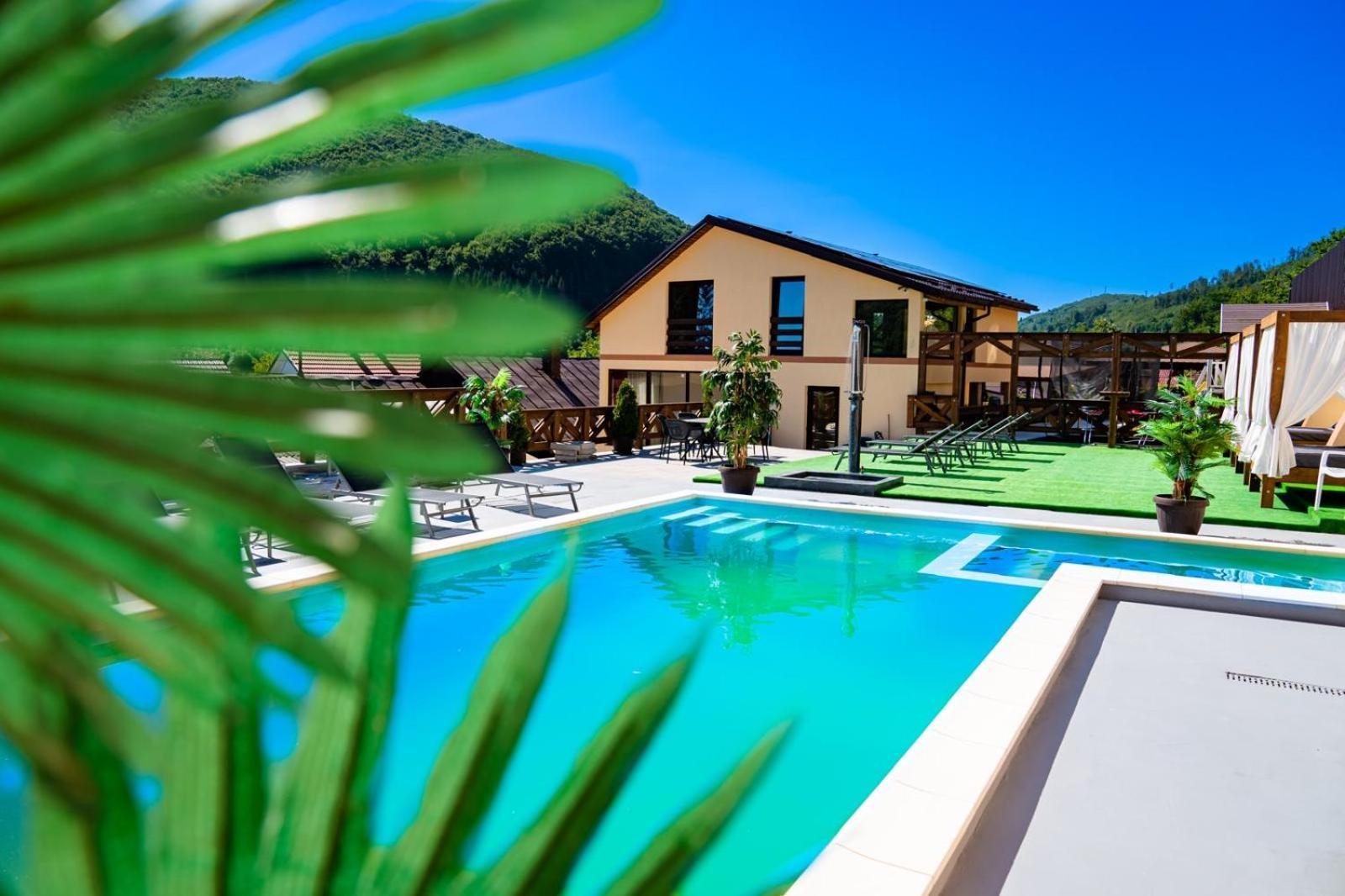 Casa Clim Hotel Anina Exterior photo