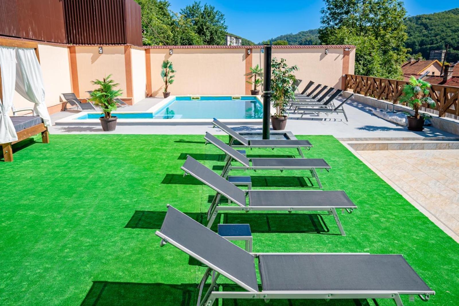 Casa Clim Hotel Anina Exterior photo